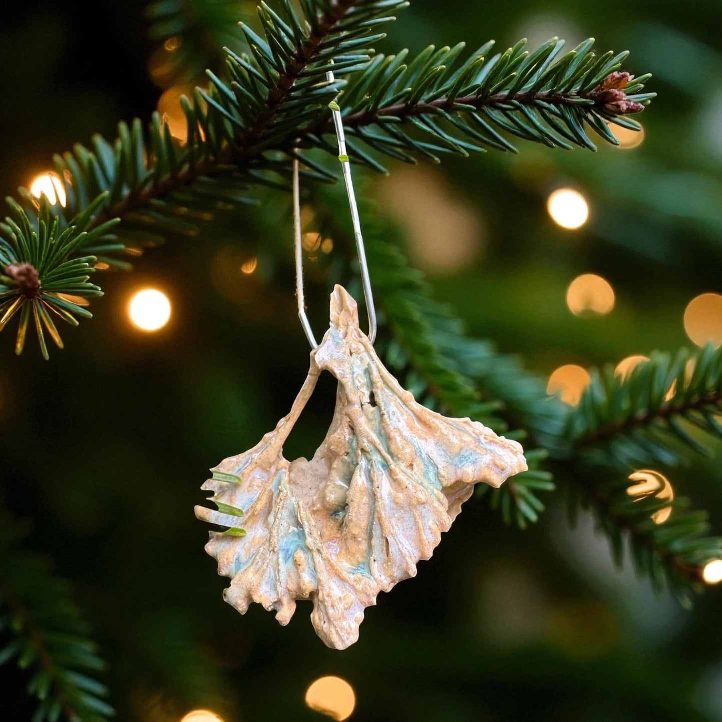 Floral Holiday Ornaments // Real Flower Designs - 23 Pots