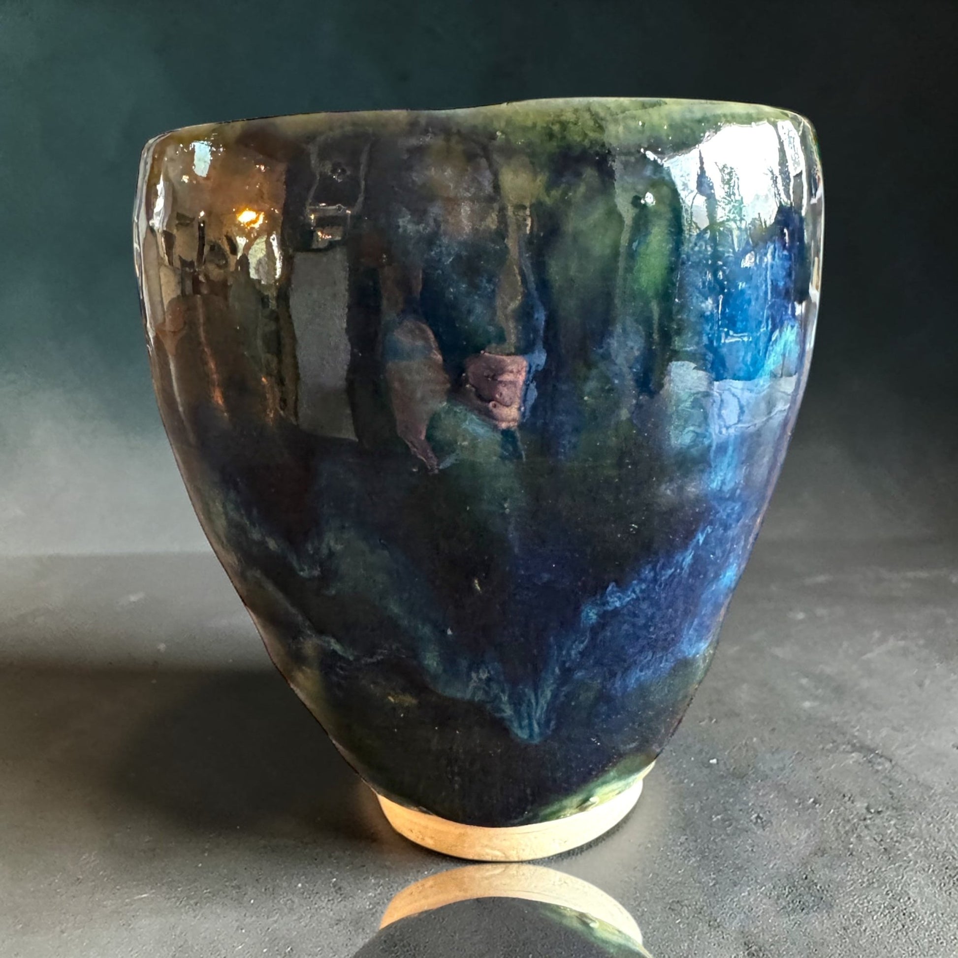 After Dark Planter - 23 Pots