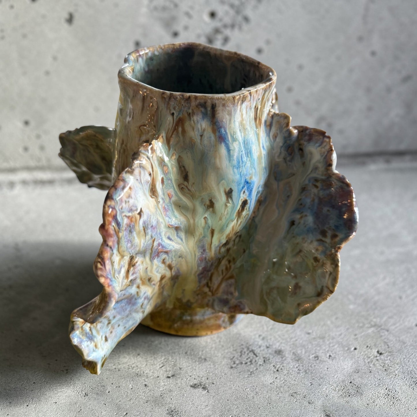 Fly Me to the Clouds Vase - 23 Pots